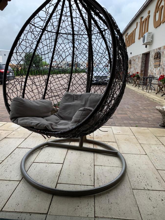Hanu Lui Gica Spa Satu Mare Luaran gambar